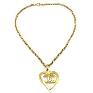 Chanel Cc Heart Pendant Metal Gold Gold_Plated Necklace Jewelry